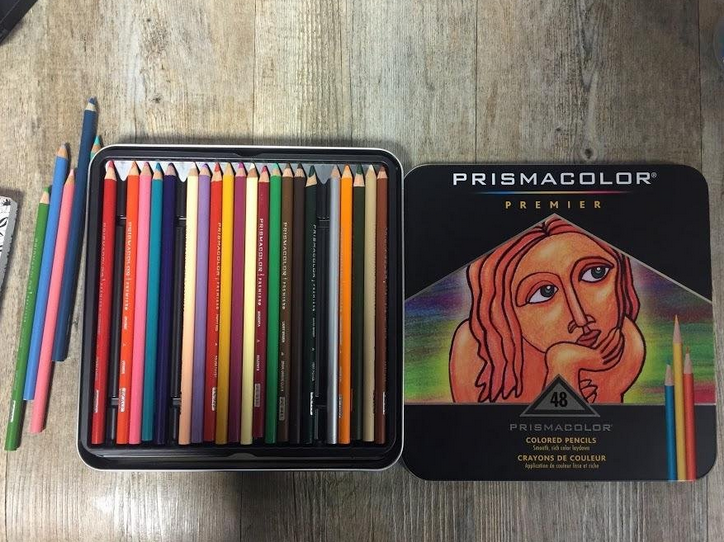 Sanford 出品 Prismacolor Premier 48色彩色铅笔礼盒