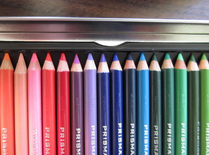 Sanford 出品 Prismacolor Premier 48色彩色铅笔礼盒