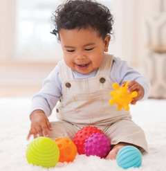 【亚马逊海外购】美亚自营发货，Infantino 婴智宝多功能纹理球套装